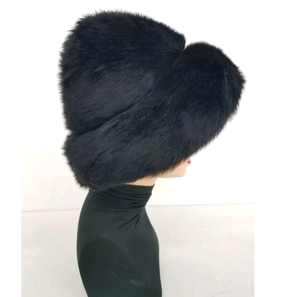 Yves Saint Laurent Black Faux Fur on Suede - Picture 3 of 8